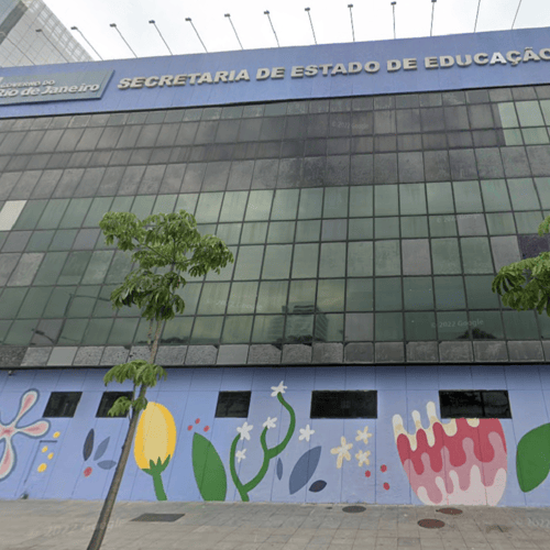 Fachada da Secretaria de Estado de Educação do Rio de Janeiro (Foto: Reprodução/Google Street View)