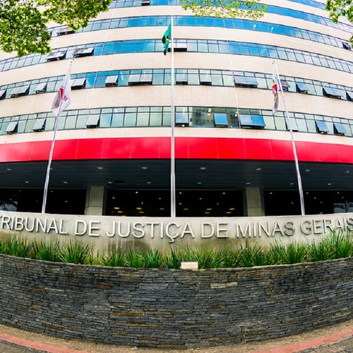 Fachada de um dos prédios do Tribunal de Justiça de Minas Gerais